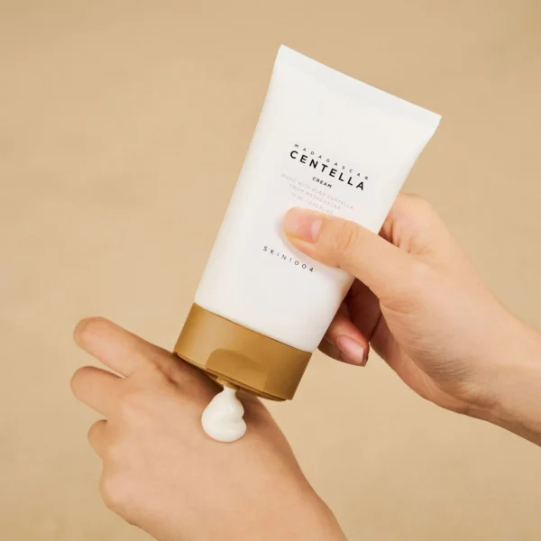 Centella Cream | كريم ترطيب خفيف بخلاصة السينتيلا والبانثينول - 75 مل - Image 2