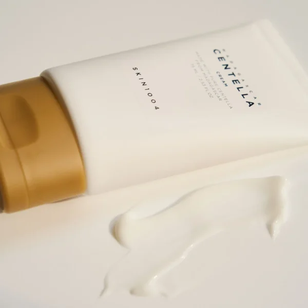 Centella Cream | كريم ترطيب خفيف بخلاصة السينتيلا والبانثينول - 75 مل - Image 3